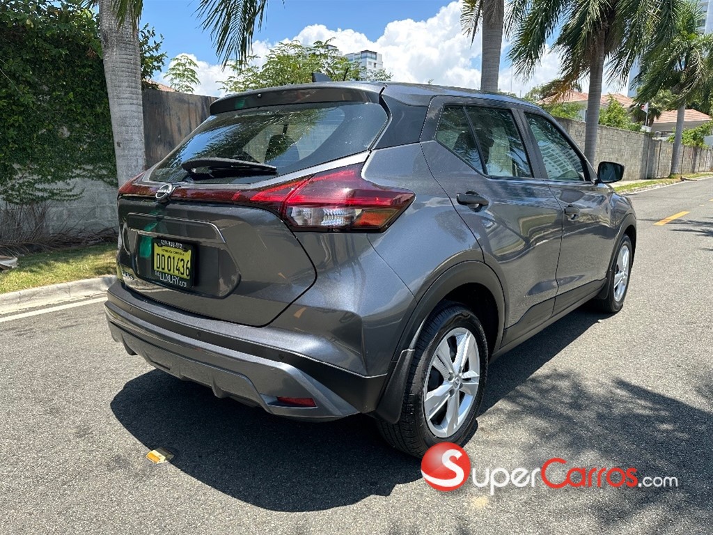 2023 Nissan Kicks S — foto 4 / 8