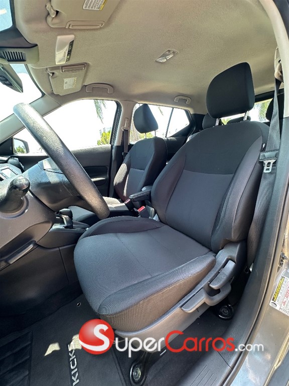 2023 Nissan Kicks S — foto 6 / 8