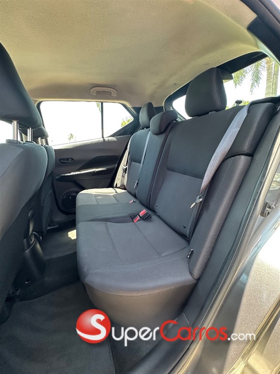 2023 Nissan Kicks S — foto 7 / 8