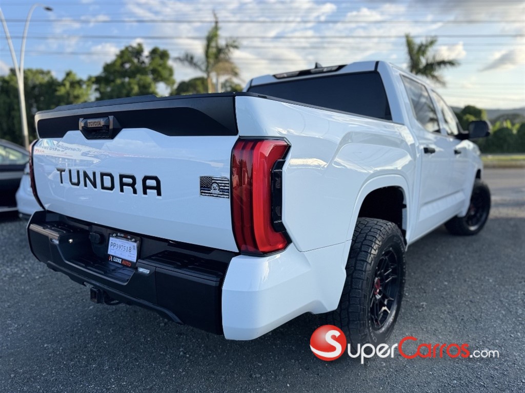 2022 Toyota Tundra — foto 4 / 8