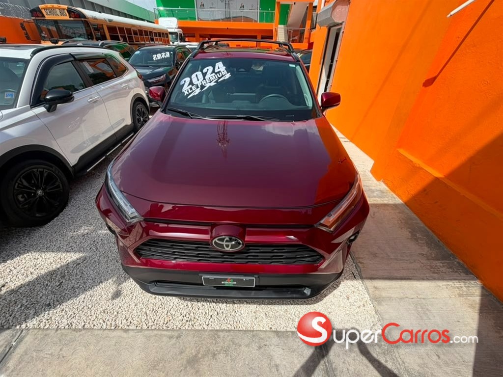 2024 Toyota RAV4 XLE Premium — foto 8 / 8