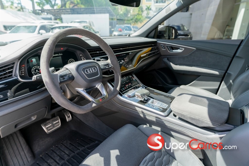 2026 Audi RS Q8 — foto 8 / 10