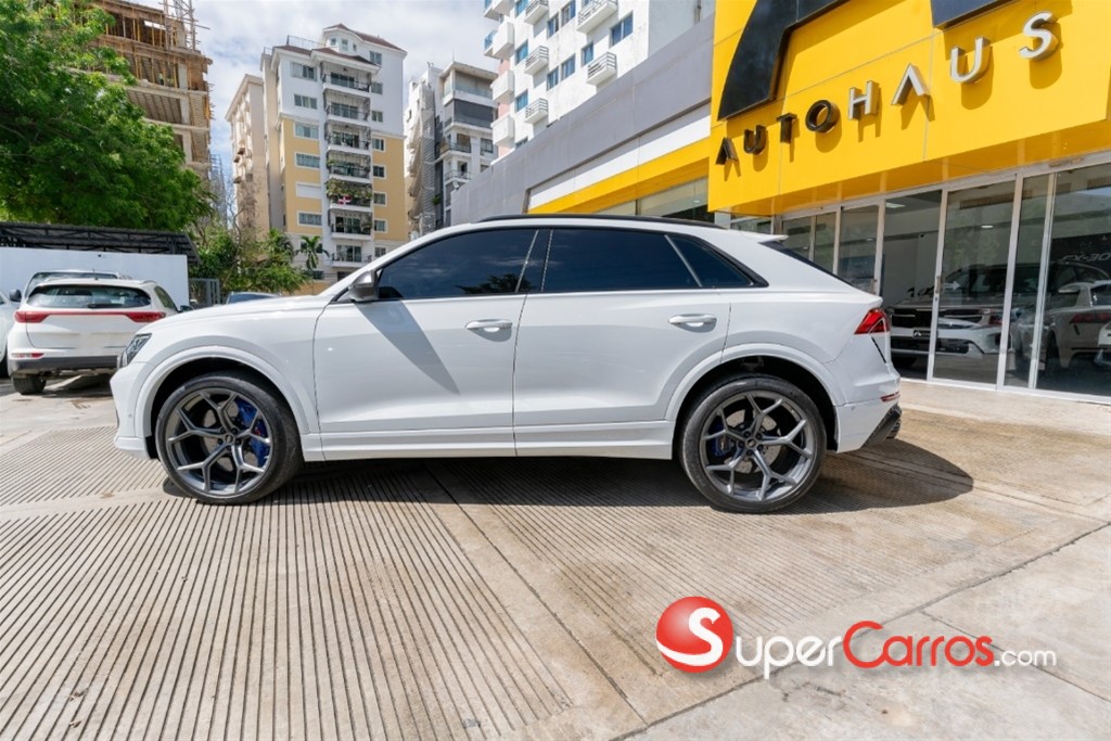 2026 Audi RS Q8 — foto 10 / 10