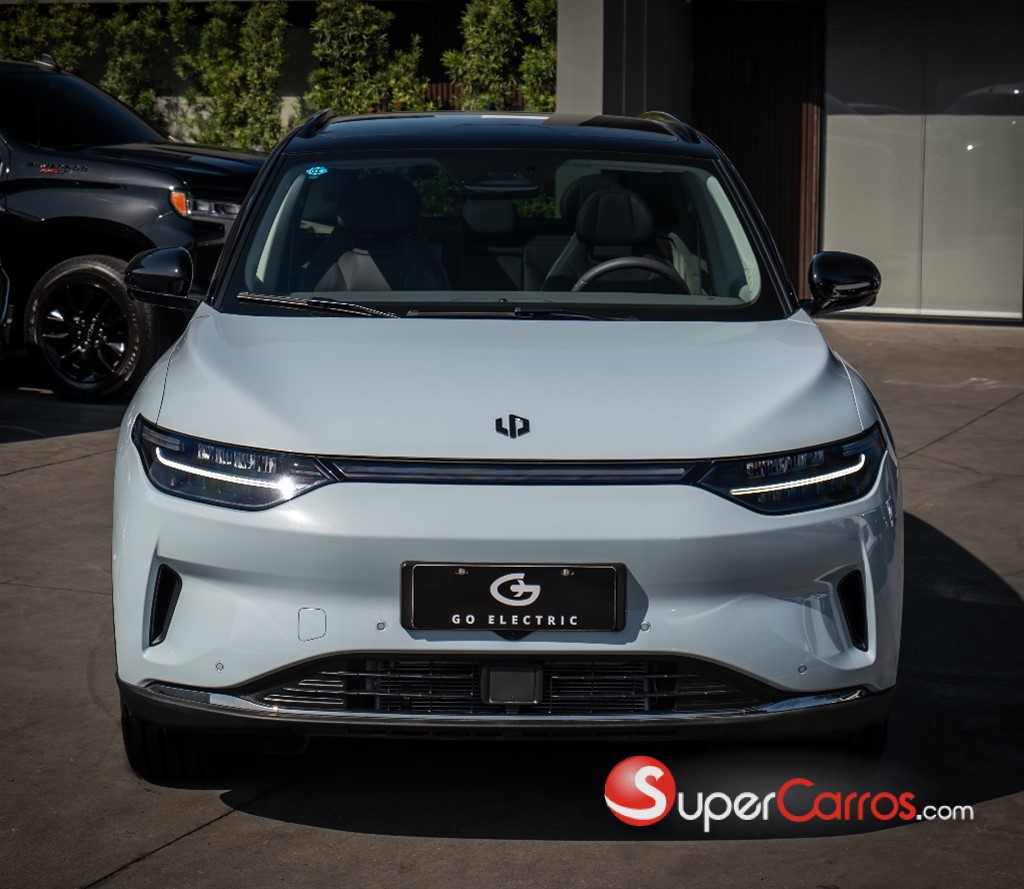 2025 Leapmotors C11 4WD Dual Motor — foto 2 / 12
