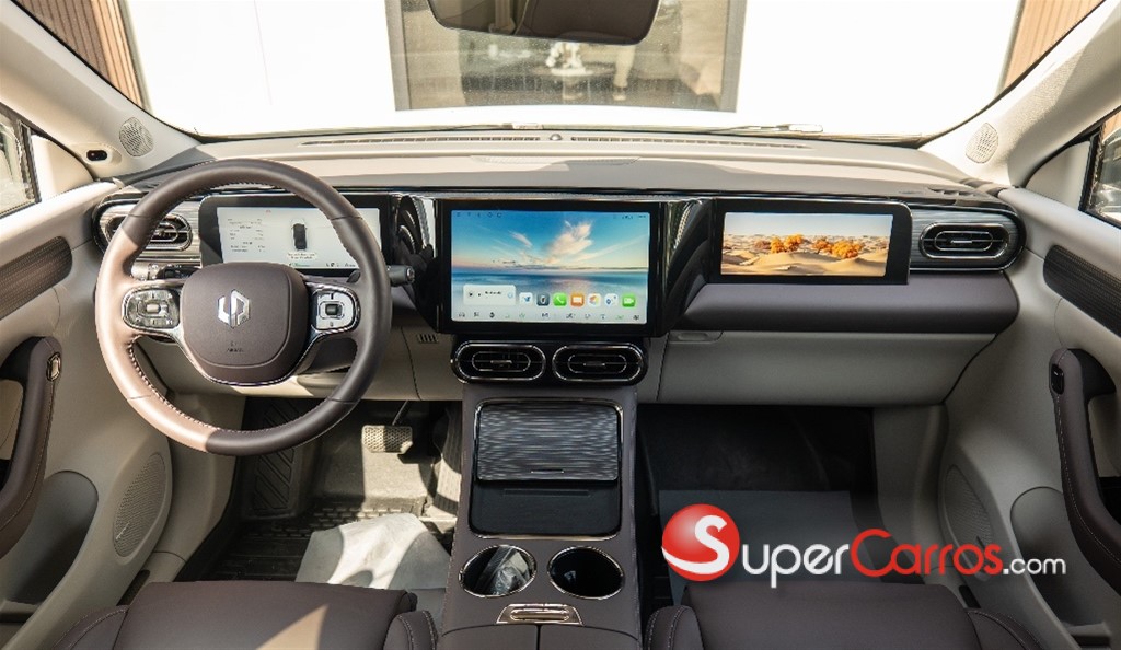 2025 Leapmotors C11 4WD Dual Motor — foto 3 / 12