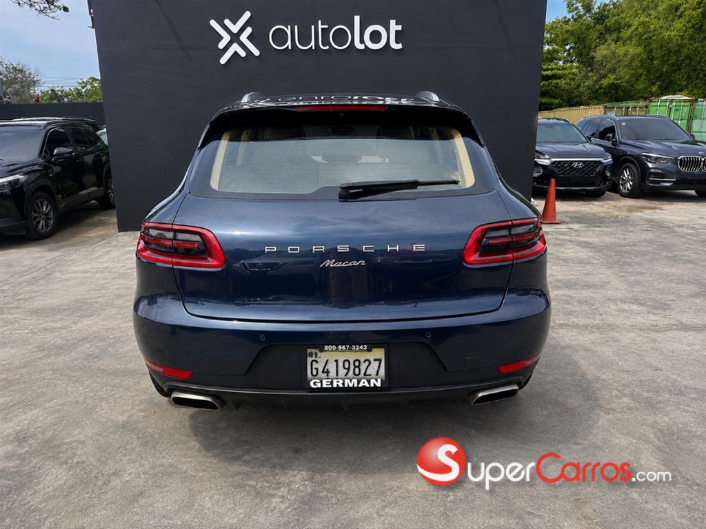 2016 Porsche Macan — foto 3 / 9