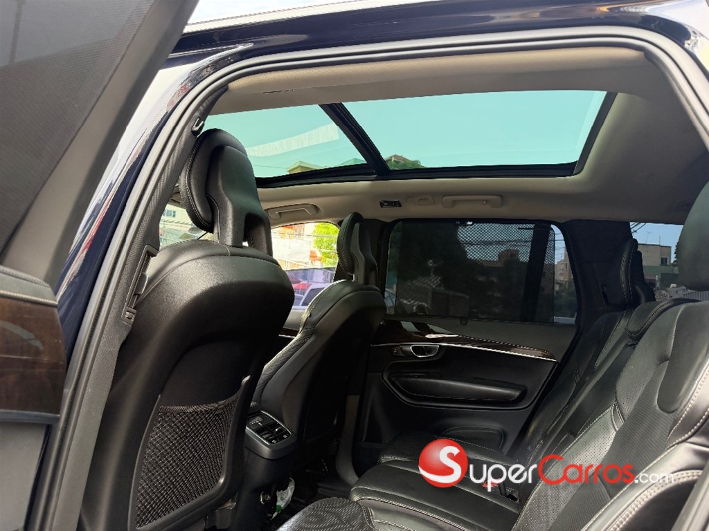 2017 Volvo XC90 Inscription T6 — foto 8 / 12