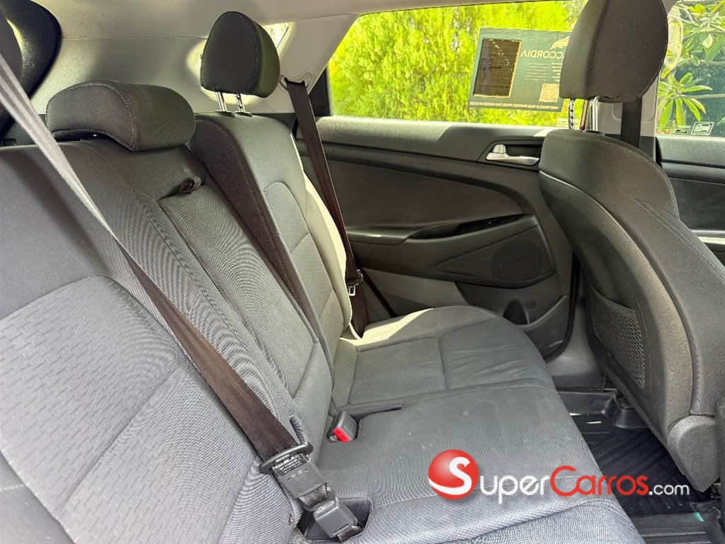 2020 Hyundai Tucson SE — foto 9 / 9