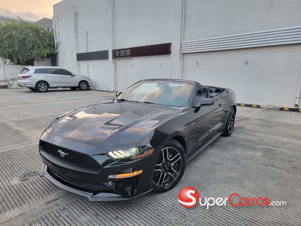 2020 Ford Mustang Convertible — foto 3 / 8