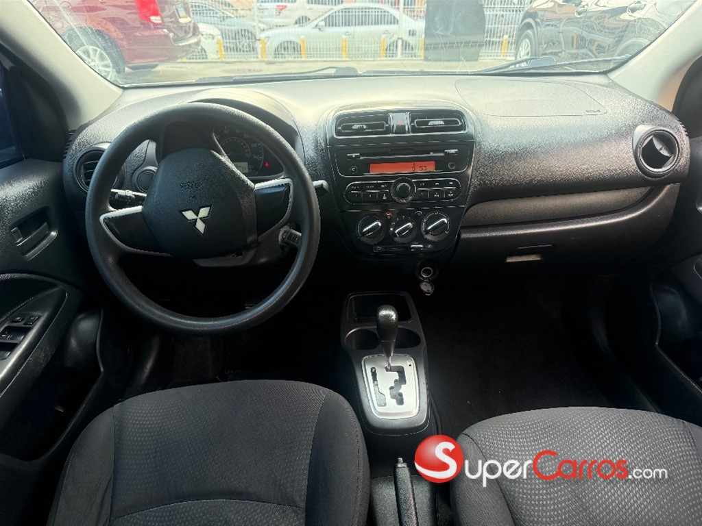 2018 Mitsubishi Motors Mirage ES — foto 3 / 8