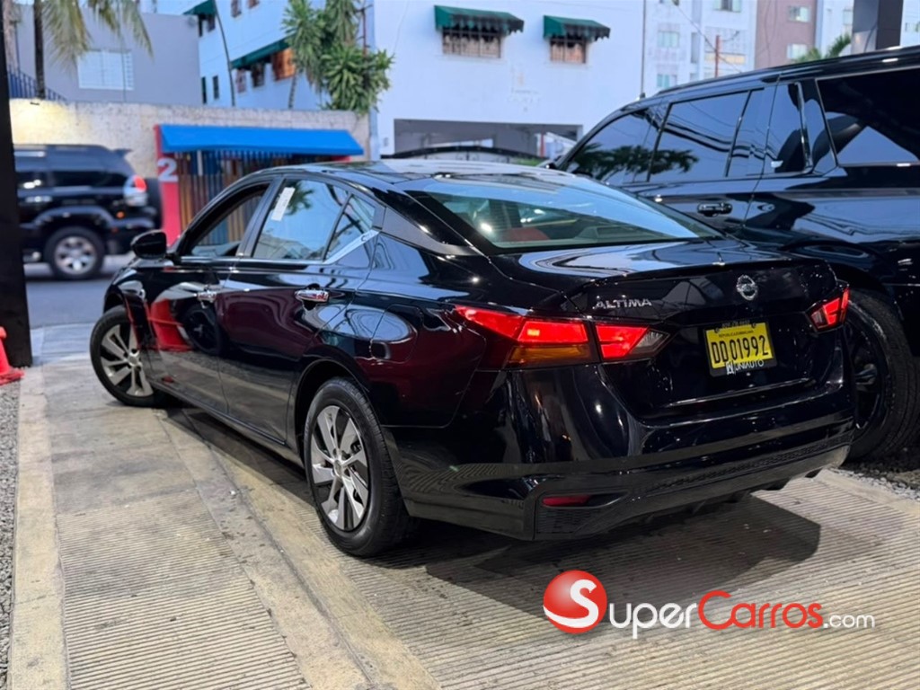 2022 Nissan Altima S — foto 5 / 6