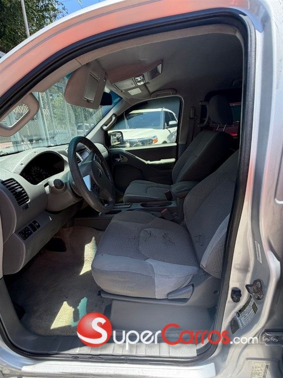 2015 Nissan Frontier SV — foto 3 / 8