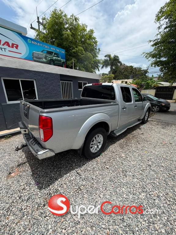 2015 Nissan Frontier SV — foto 5 / 8