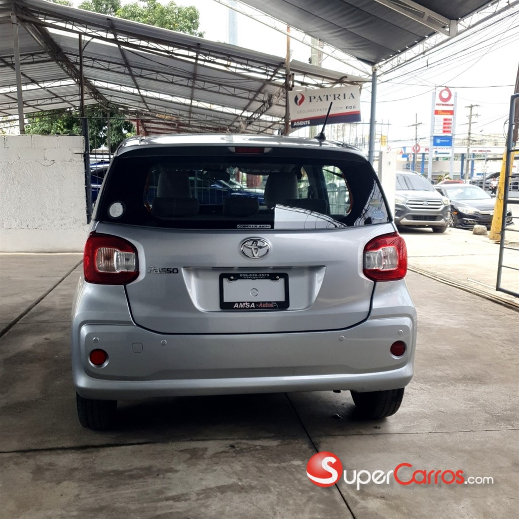 2020 Toyota Passo — foto 7 / 12