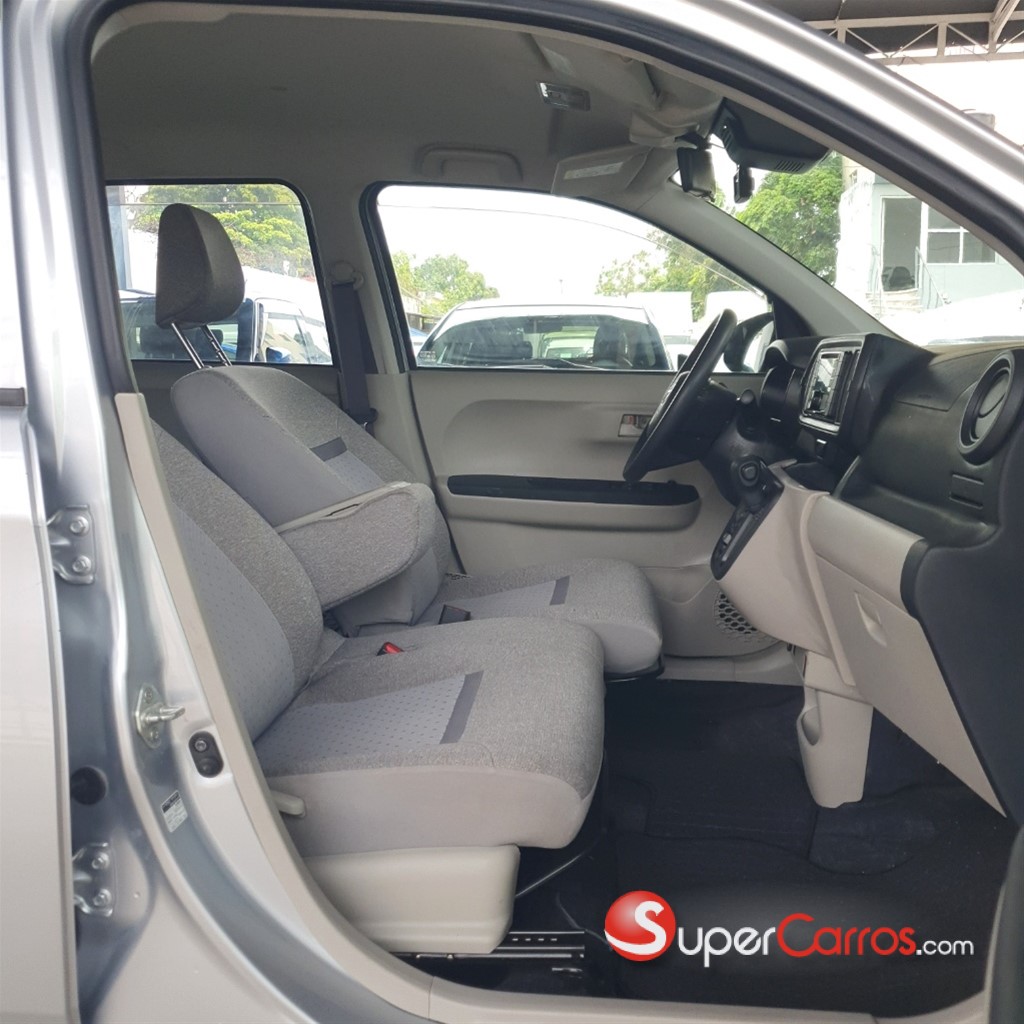 2020 Toyota Passo — foto 10 / 12