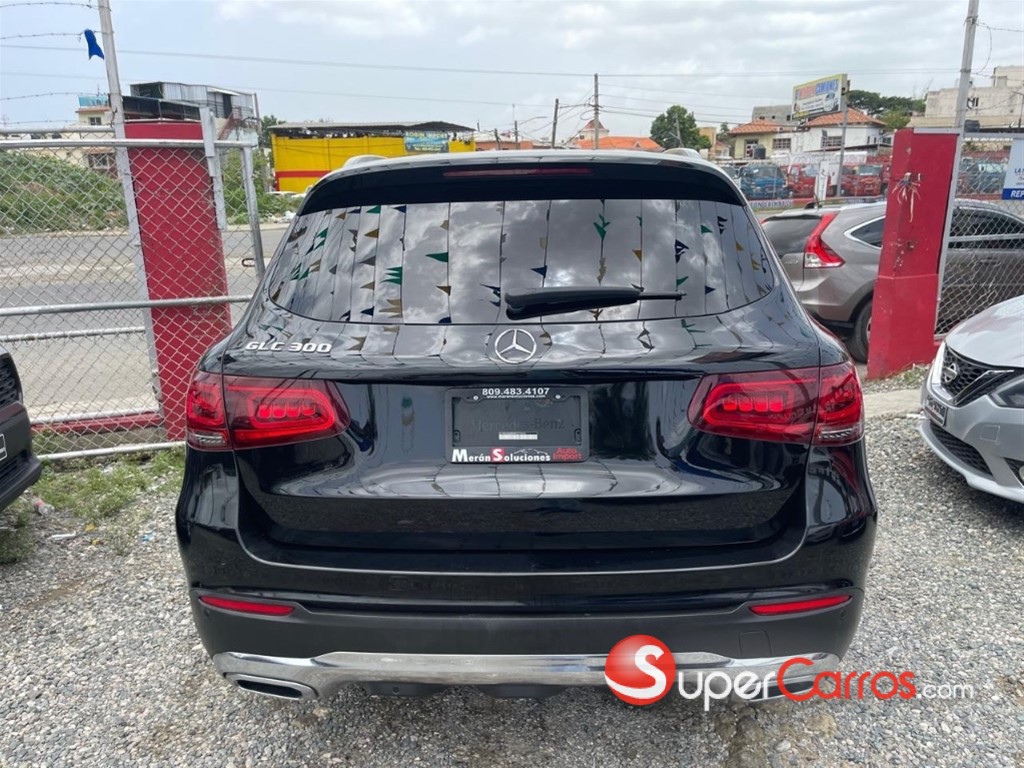 2021 Mercedes-Benz Clase GLC 300 4MATIC — foto 3 / 10