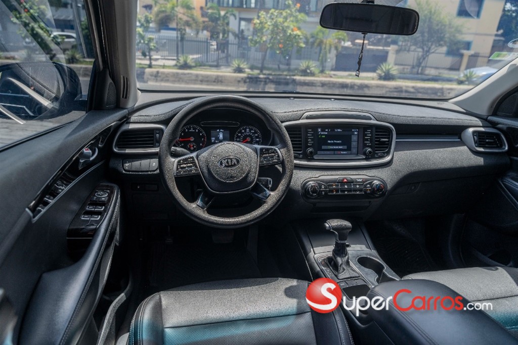 2019 Kia Sorento — foto 7 / 12