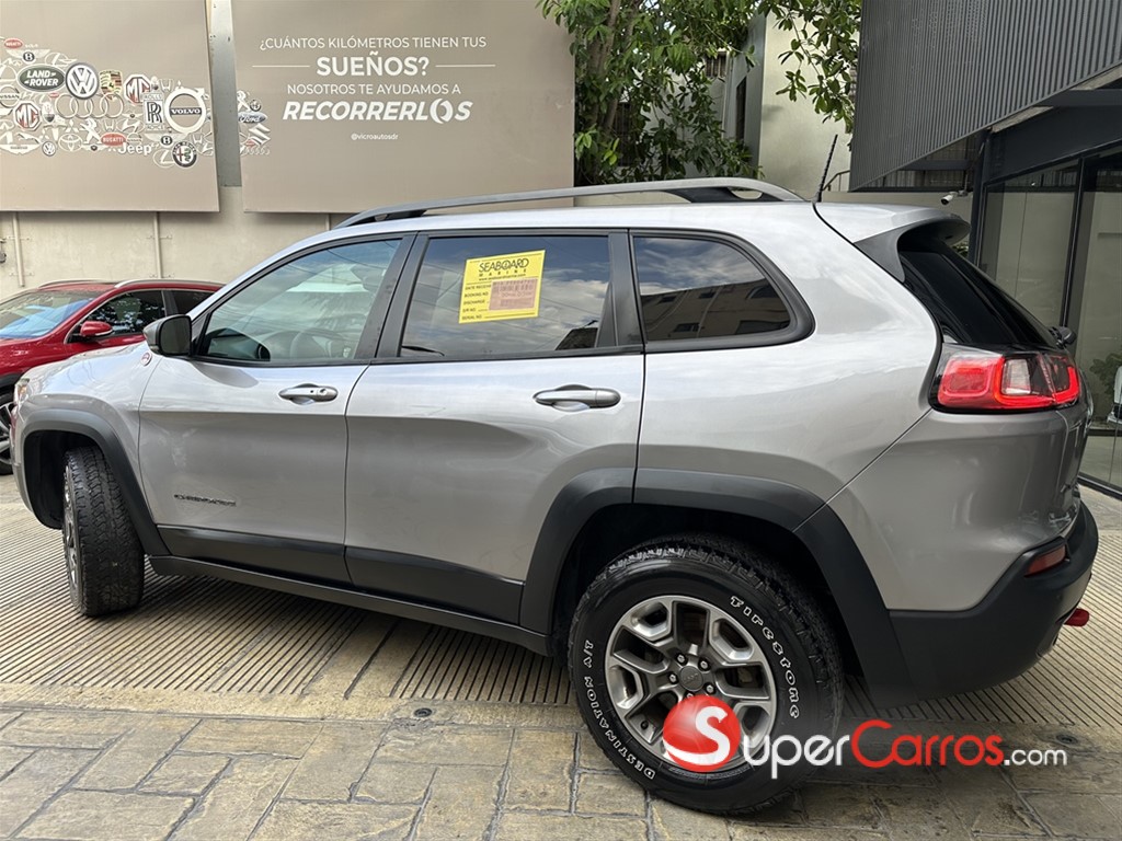 2019 Jeep Cherokee Trailhawk — foto 3 / 12