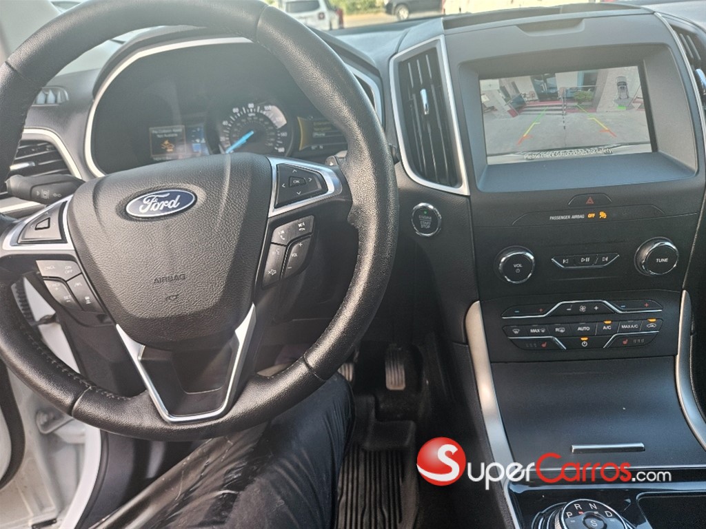 2020 Ford EDGE SEL AWD — foto 8 / 12