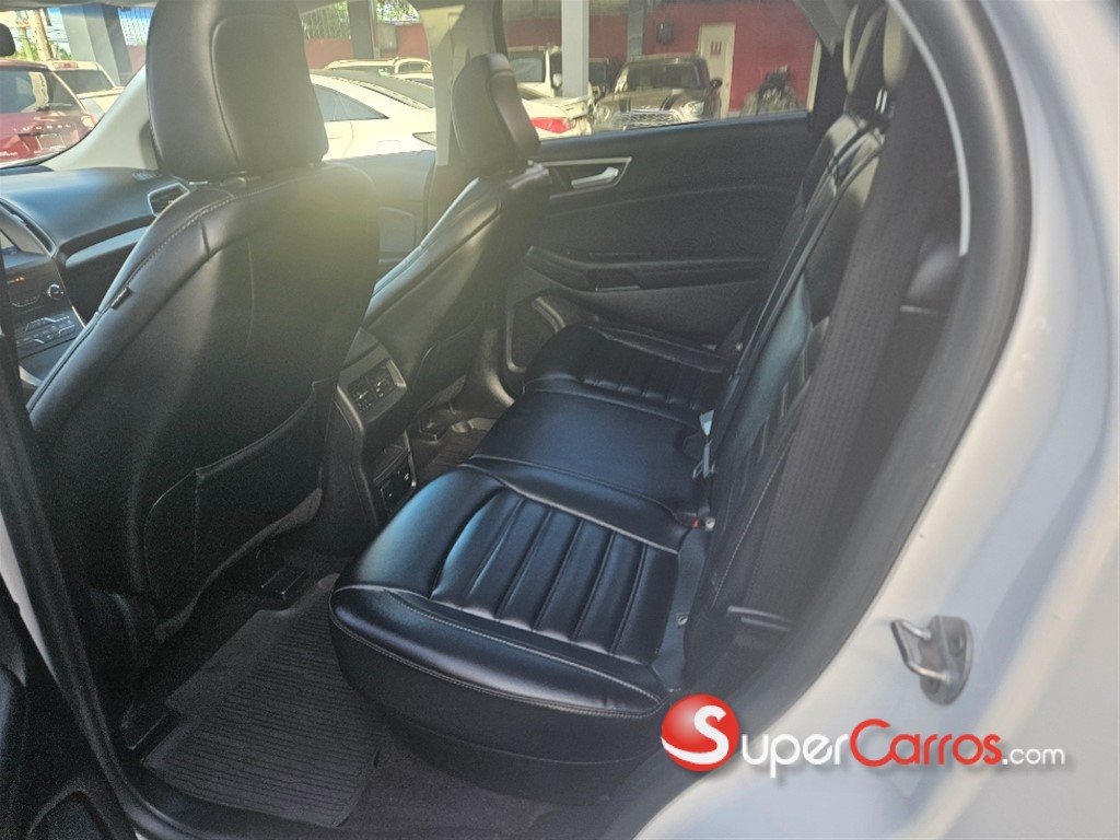 2020 Ford EDGE SEL AWD — foto 11 / 12
