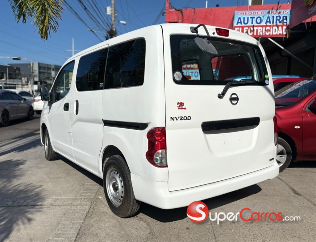 2019 Nissan NV 200 — foto 9 / 11