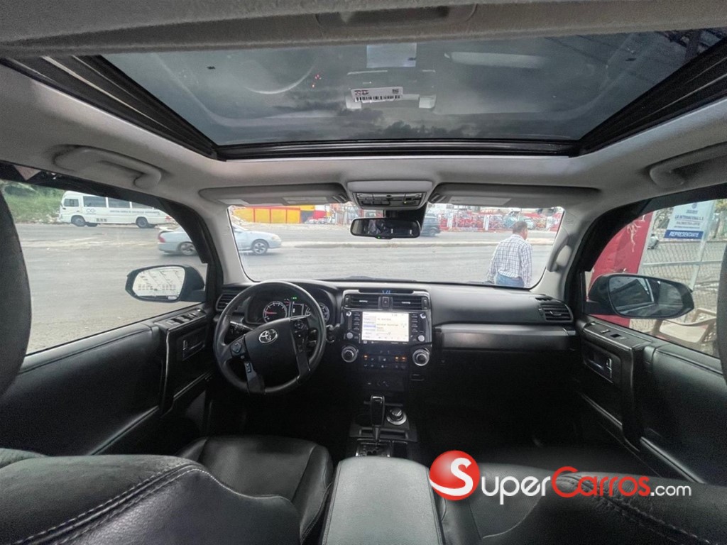 2021 Toyota 4 Runner Limited — foto 9 / 9