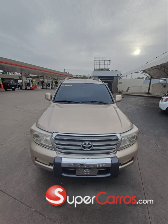 2008 Toyota Land Cruiser VX — foto 2 / 12