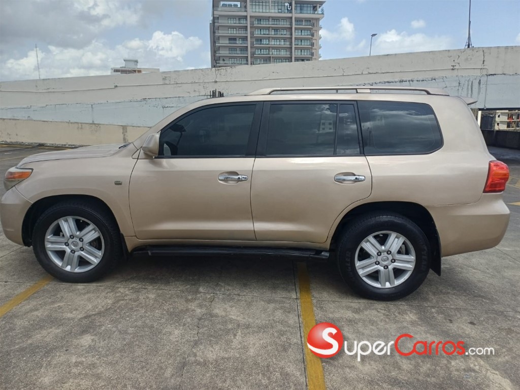 2008 Toyota Land Cruiser VX — foto 3 / 12