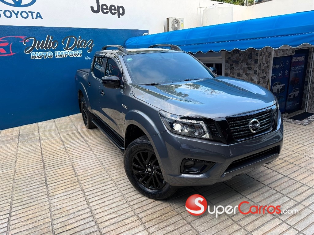 2020 Nissan Frontier NP300 — foto 2 / 10