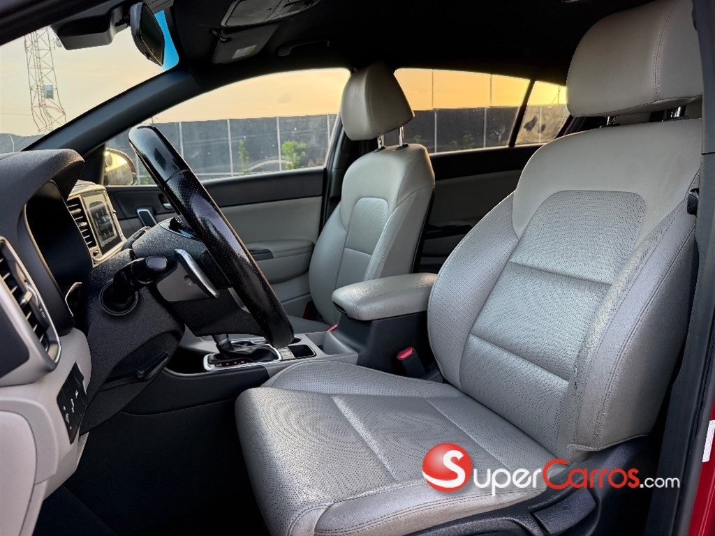 2020 Kia Sportage S — foto 6 / 11