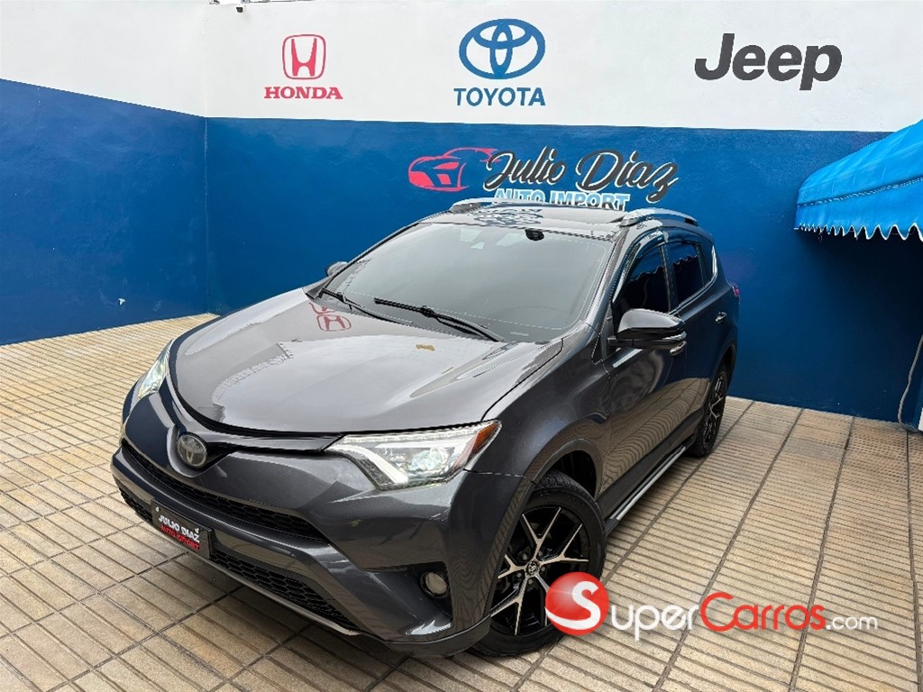 2017 Toyota RAV4 SE
