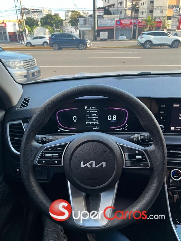 2025 Kia Seltos LX — foto 6 / 10