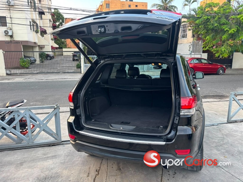 2020 Jeep Grand Cherokee Limited — foto 6 / 12