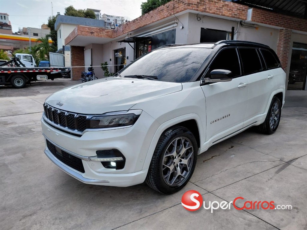 2024 Jeep Commander Overland — foto 3 / 12