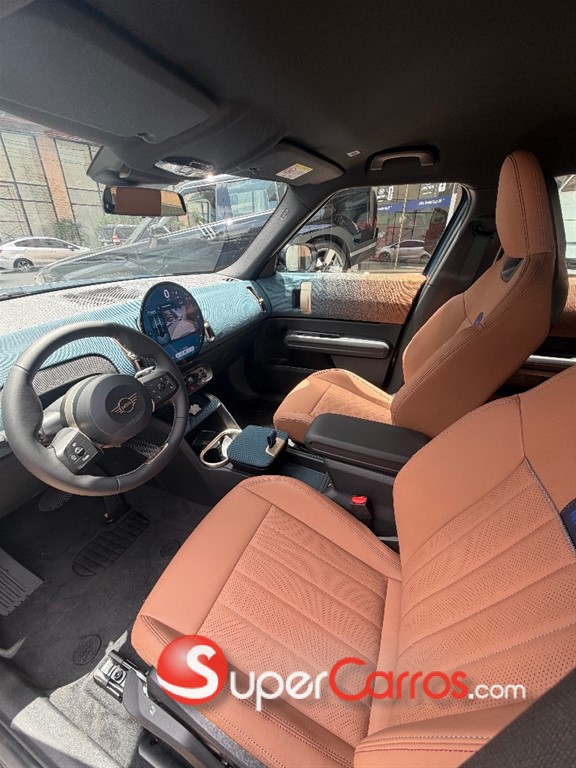 2026 Mini Cooper Countryman S ALL4 — foto 7 / 8