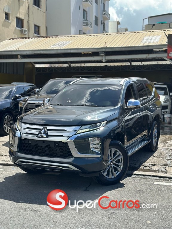 2021 Mitsubishi Motors Montero Sport — foto 3 / 11
