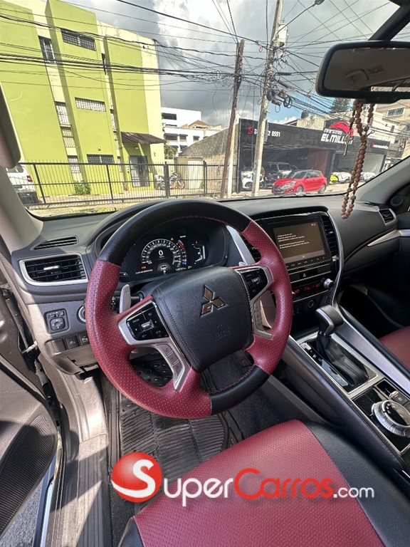 2021 Mitsubishi Motors Montero Sport — foto 10 / 11