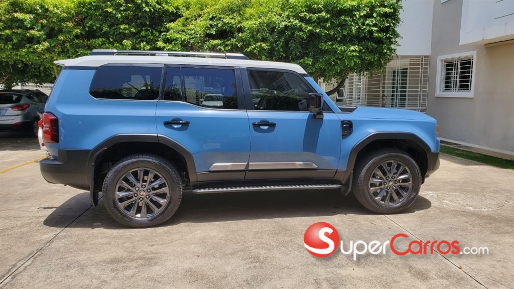 2025 Toyota Land Cruiser Prado — foto 2 / 5