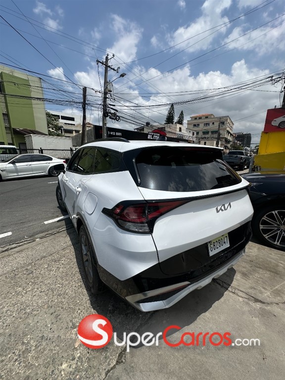 2023 Kia Sportage Luxury — foto 4 / 10