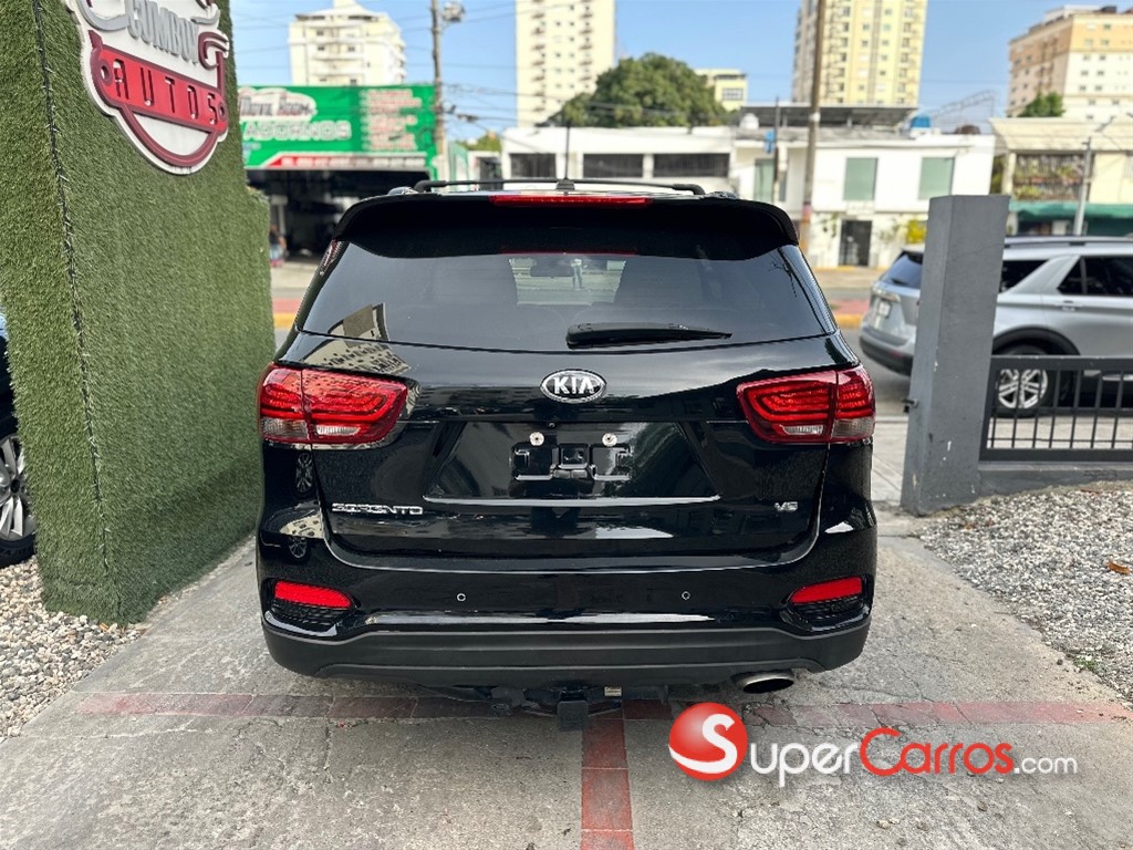 2020 Kia Sorento S — foto 5 / 10