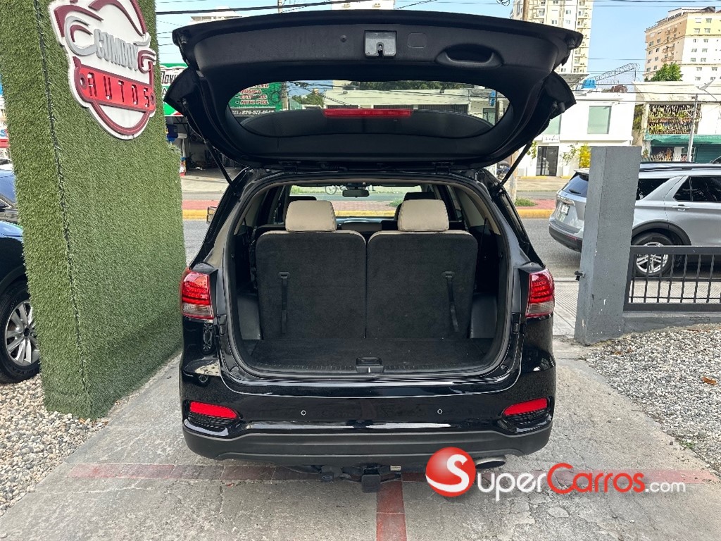 2020 Kia Sorento S — foto 7 / 10