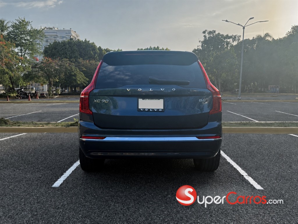 2023 Volvo XC90 B6 Ultimate — foto 5 / 10