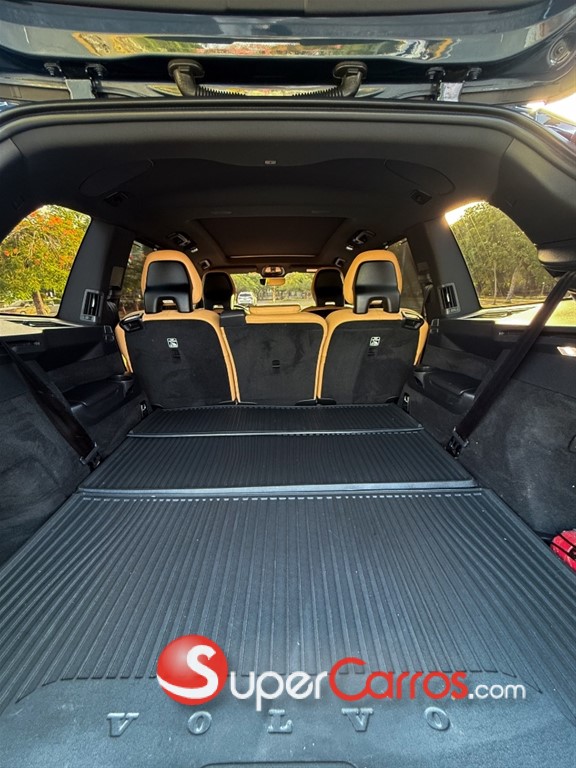 2023 Volvo XC90 B6 Ultimate — foto 6 / 10