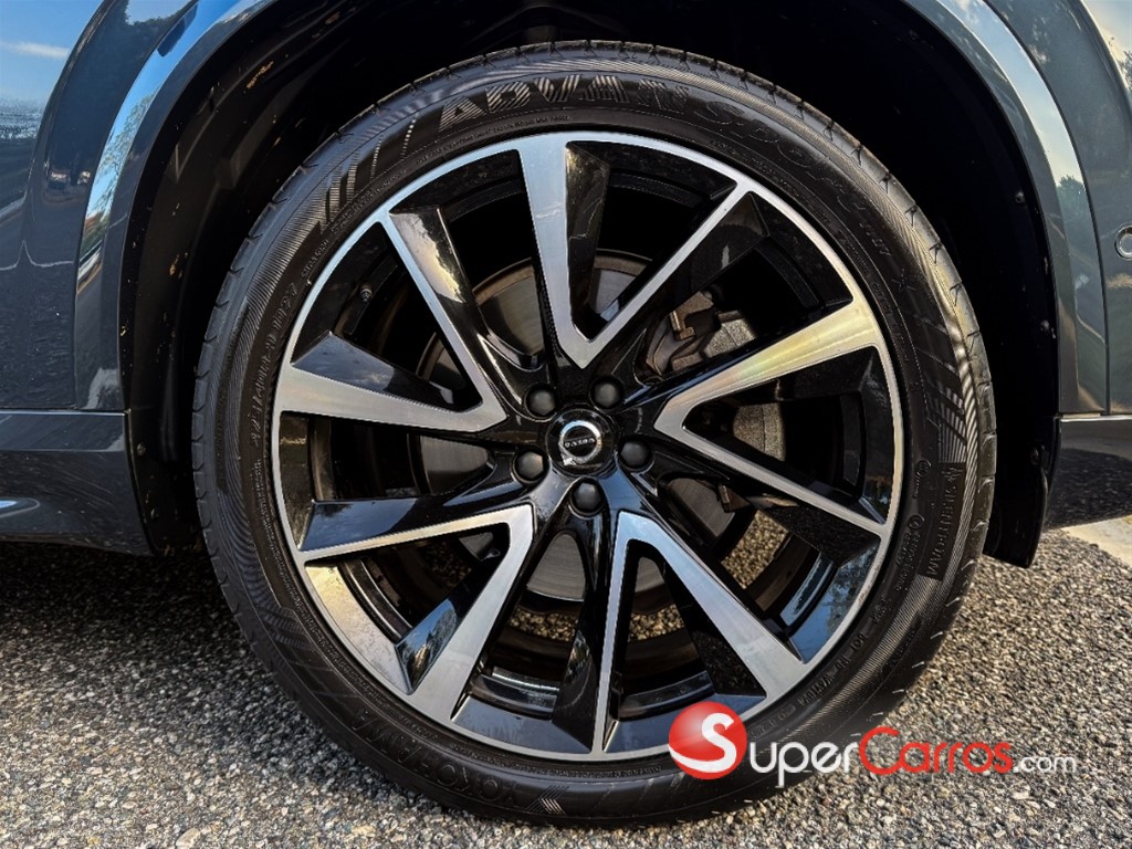 2023 Volvo XC90 B6 Ultimate — foto 9 / 10