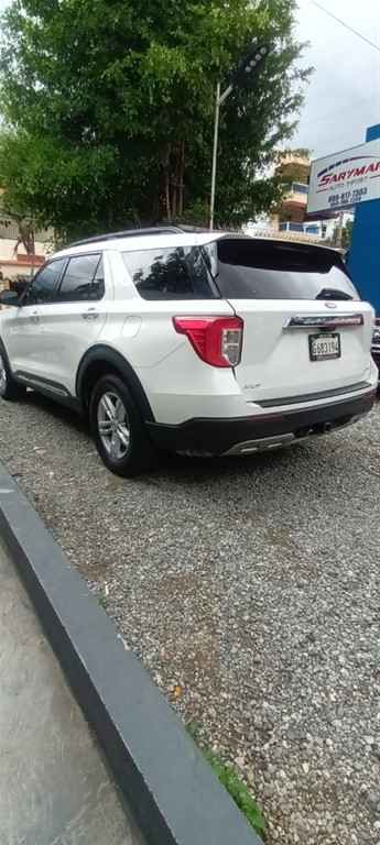 2021 Ford Explorer XLT 4WD — foto 6 / 10