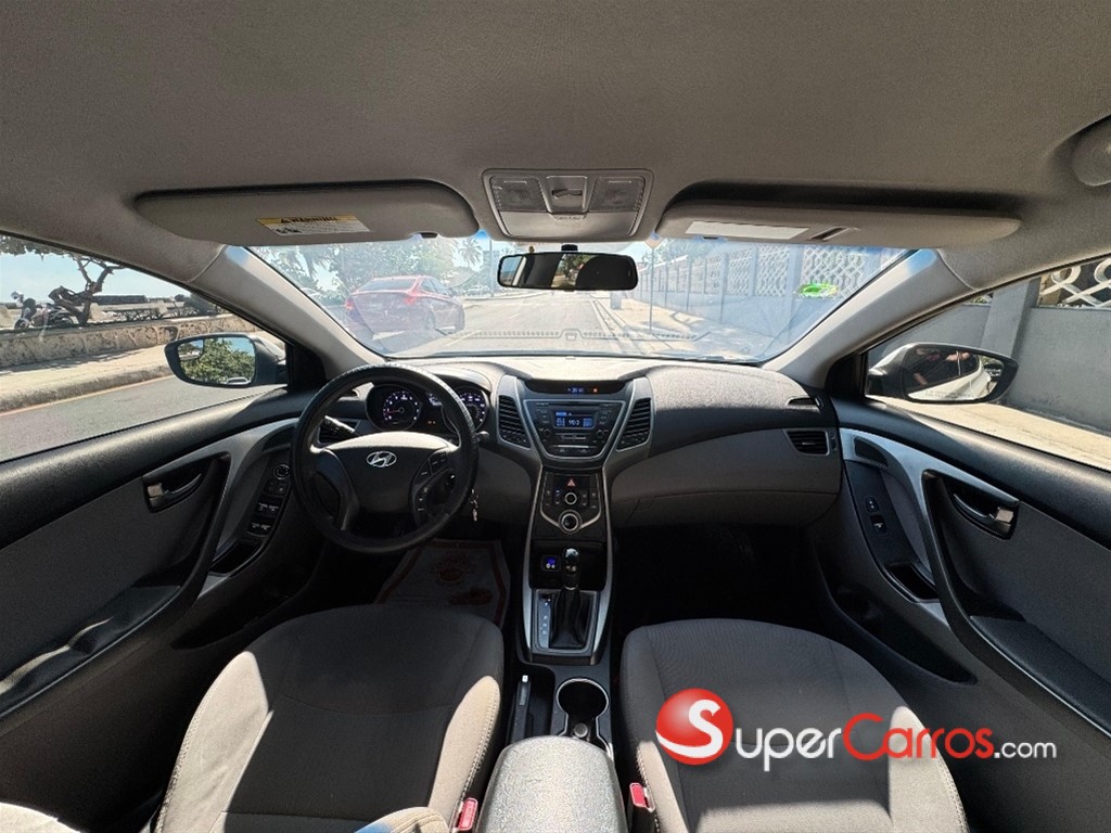 2015 Hyundai Elantra — foto 9 / 9