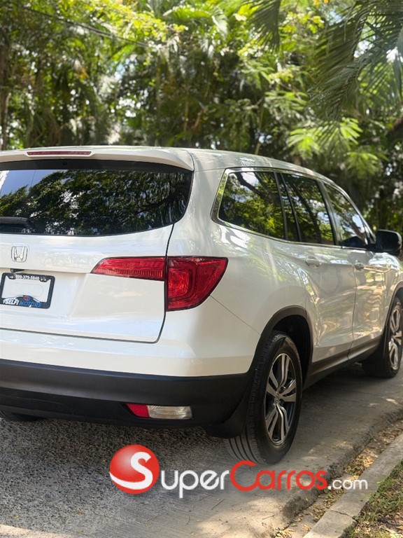 2016 Honda Pilot EXL — foto 5 / 12