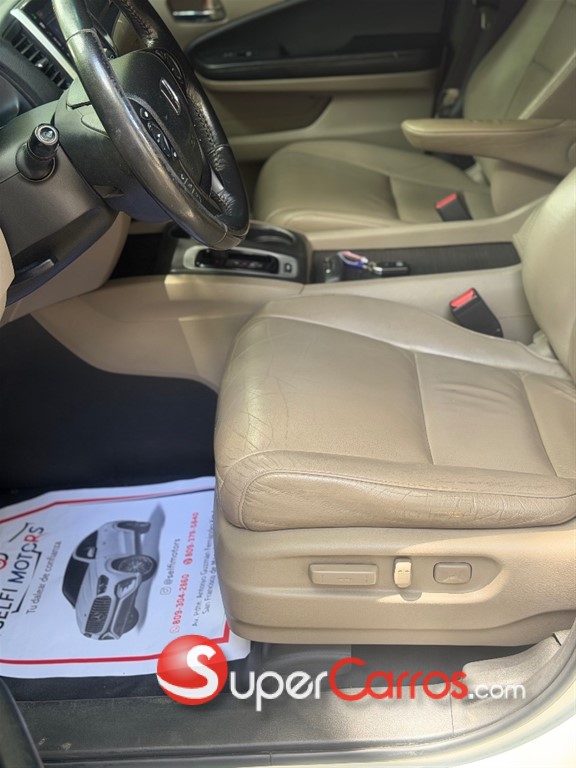 2016 Honda Pilot EXL — foto 10 / 12