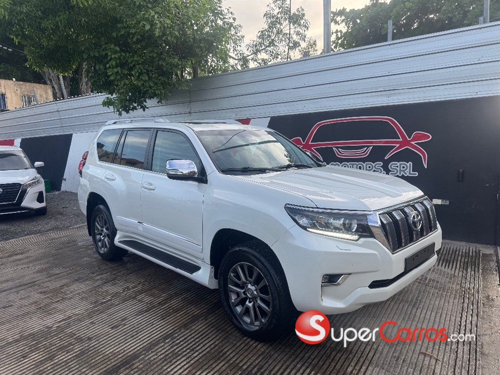 2019 Toyota Land Cruiser Prado VXL