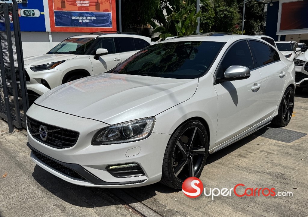 2014 Volvo S60 T6 R Design — foto 2 / 11